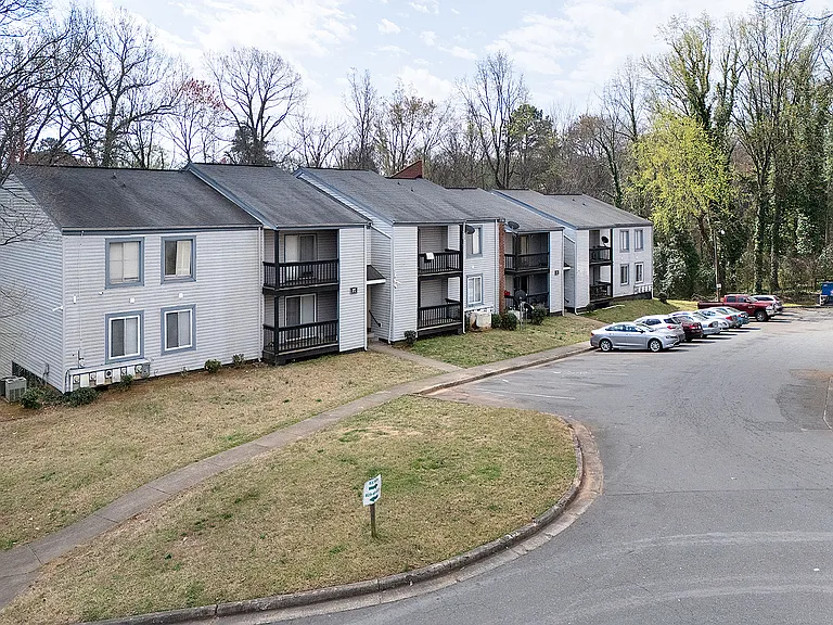 855 Farmhurst Dr #E — Photo 21