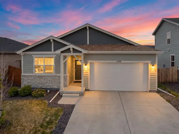 1209 Coyote Ln, Wiggins, CO 80654