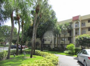 23345 Carolwood Ln, Boca Raton, FL 33428