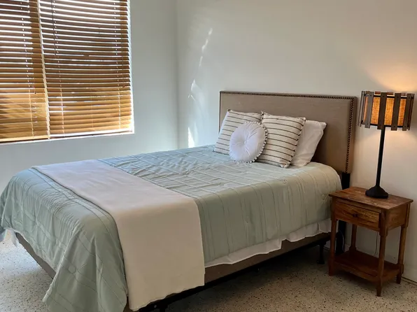 55 Sea Park Blvd APT 310, Satellite Beach, FL 32937