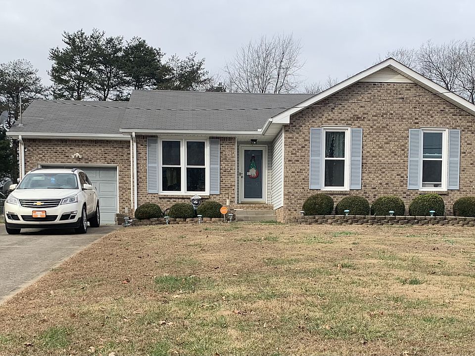1st image of 3426 Melrose Dr