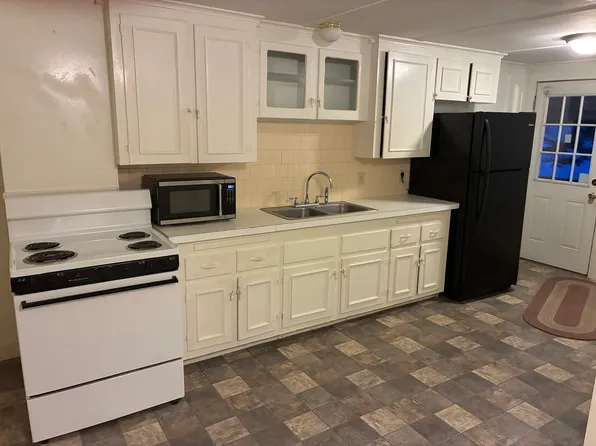 72 Main St, Danielson, CT