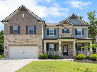275 Henson Farm Dr, Loganville, GA 30052