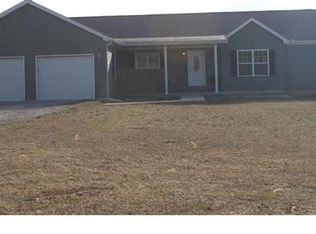 1710 Liberty Church Ave, Mulberry Grove, IL 62262