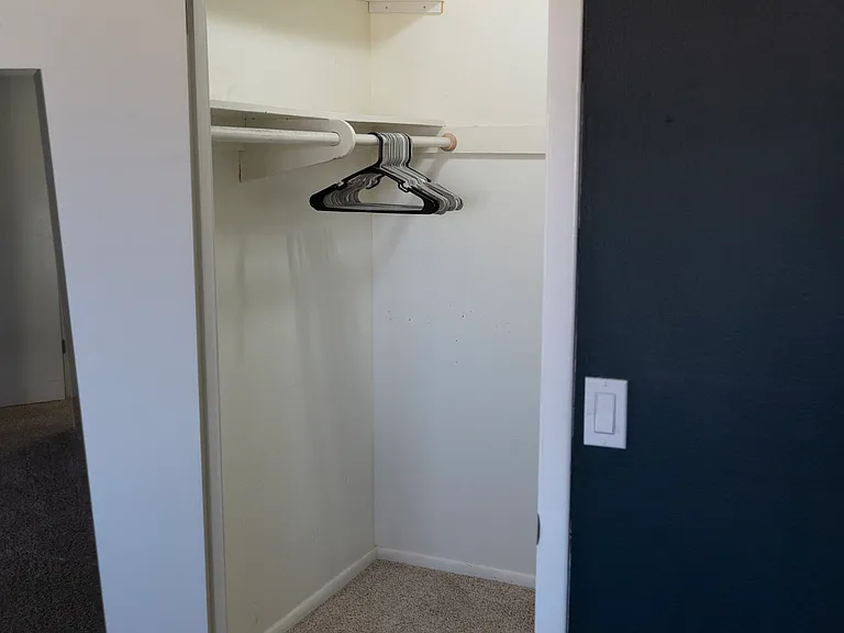 4601 N 21st Ave — Photo 32