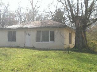 1817 SE 7th St, Topeka, KS 66607