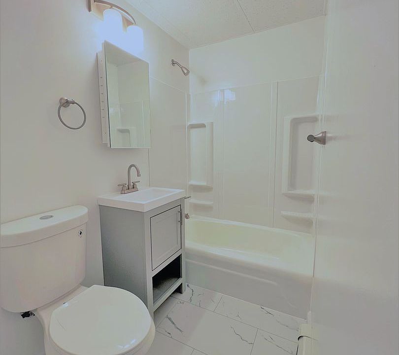 2nd image of 3 Orchard St #12