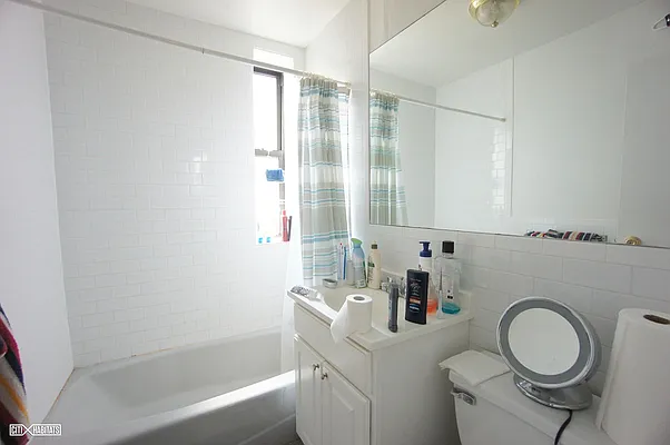 Rented by Citi Habitats | media 40