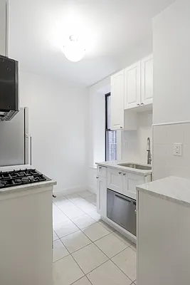 Rented by Compass | media 12