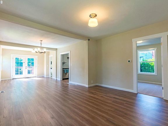 3rd image of 12649 SE 23rd Ave