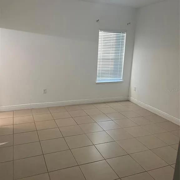 312 Clearwater Ln — Photo 4
