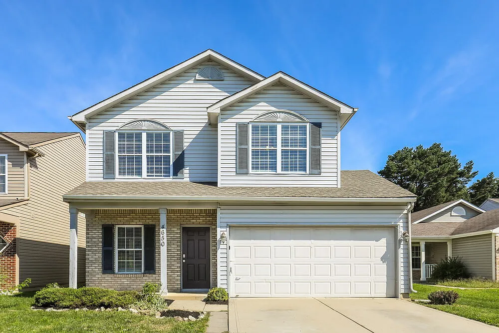 3 bed, 2.5 bath, 1788 sqft, $2,020 — Photo 1