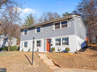 13421 Hillendale Dr, Woodbridge, VA 22193