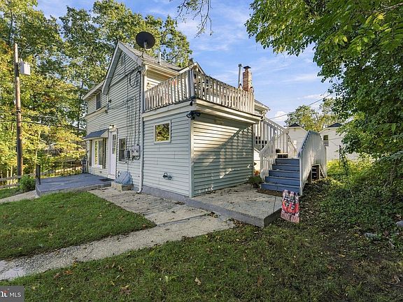 2nd image of 11 Trout Ave