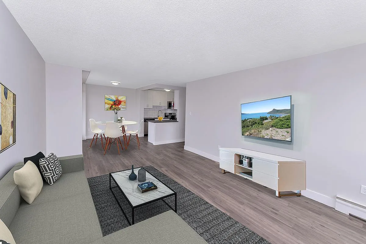 415 Michigan Street Apartments — Photo 2