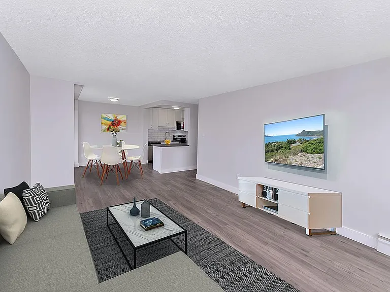 415 Michigan St #405 — Photo 1