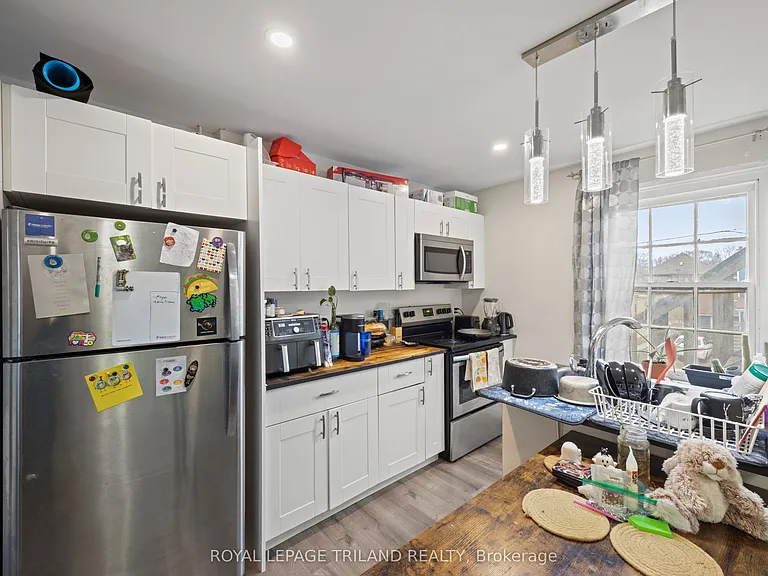 434 Dufferin Ave #3 — Photo 6