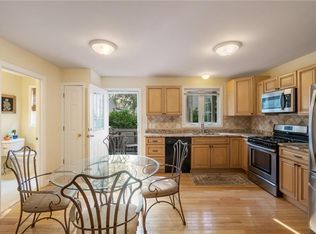 264 Admiral St #A, Providence, RI 02908