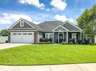 3990 Applecross Rd, Valdosta, GA 31605