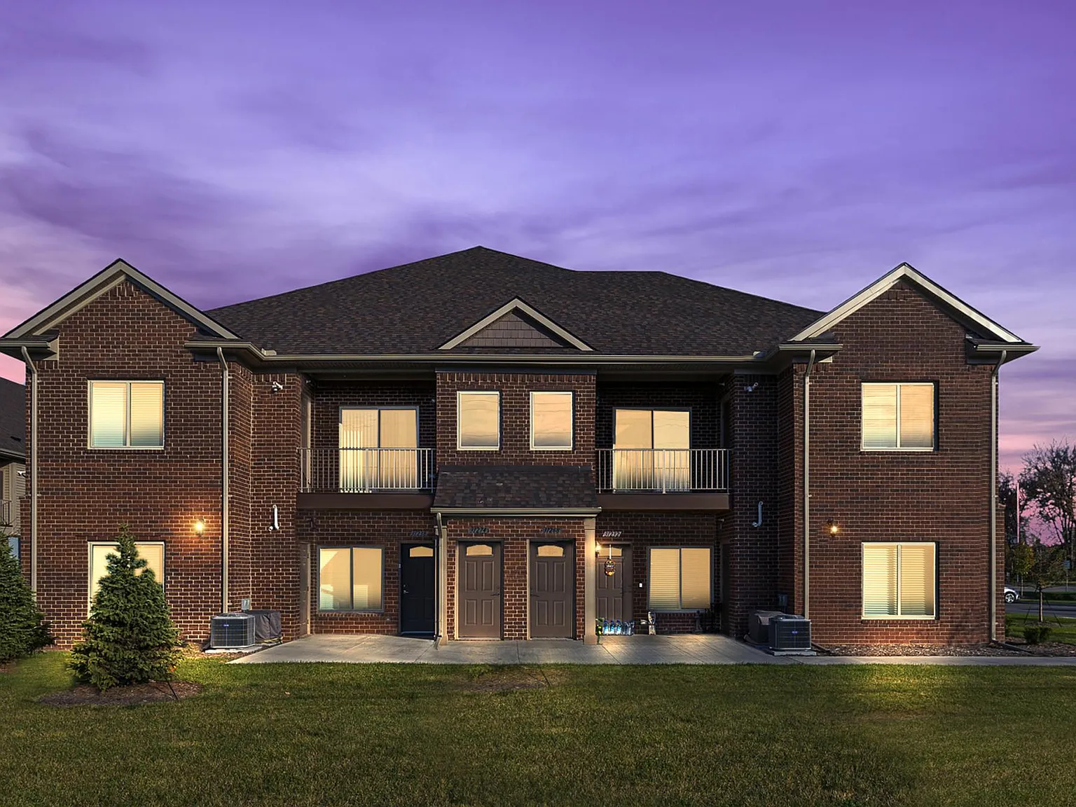 2 bed, 1275 sqft, $1,625 — Photo 1
