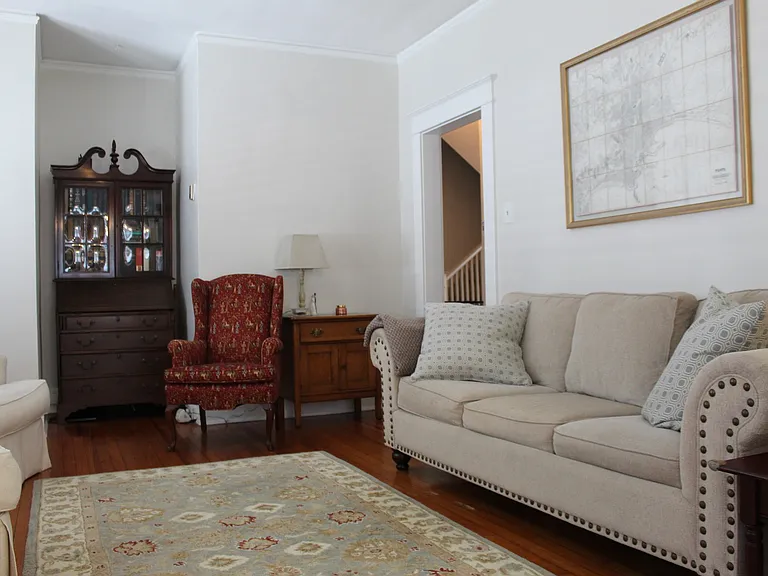 537 Washington Park — Photo 16