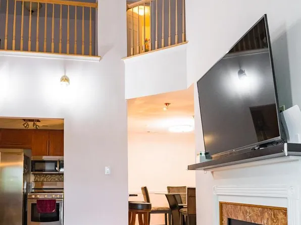 2205 Falls Gable Ln Unit A, Baltimore, MD 21209