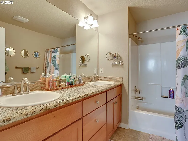 11464 SW 96th Ave — Photo 15