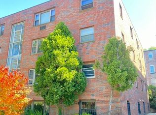 70 Jamaicaway APT 10, Boston, MA 02130