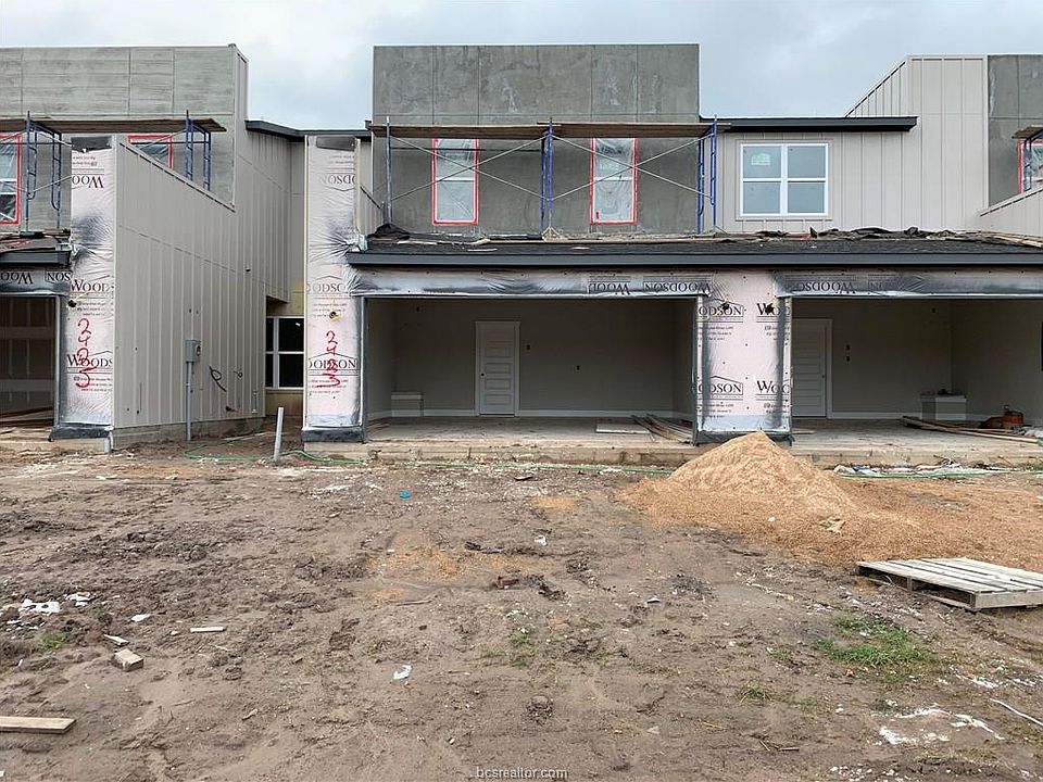 1st image of 2423 Chinook Way