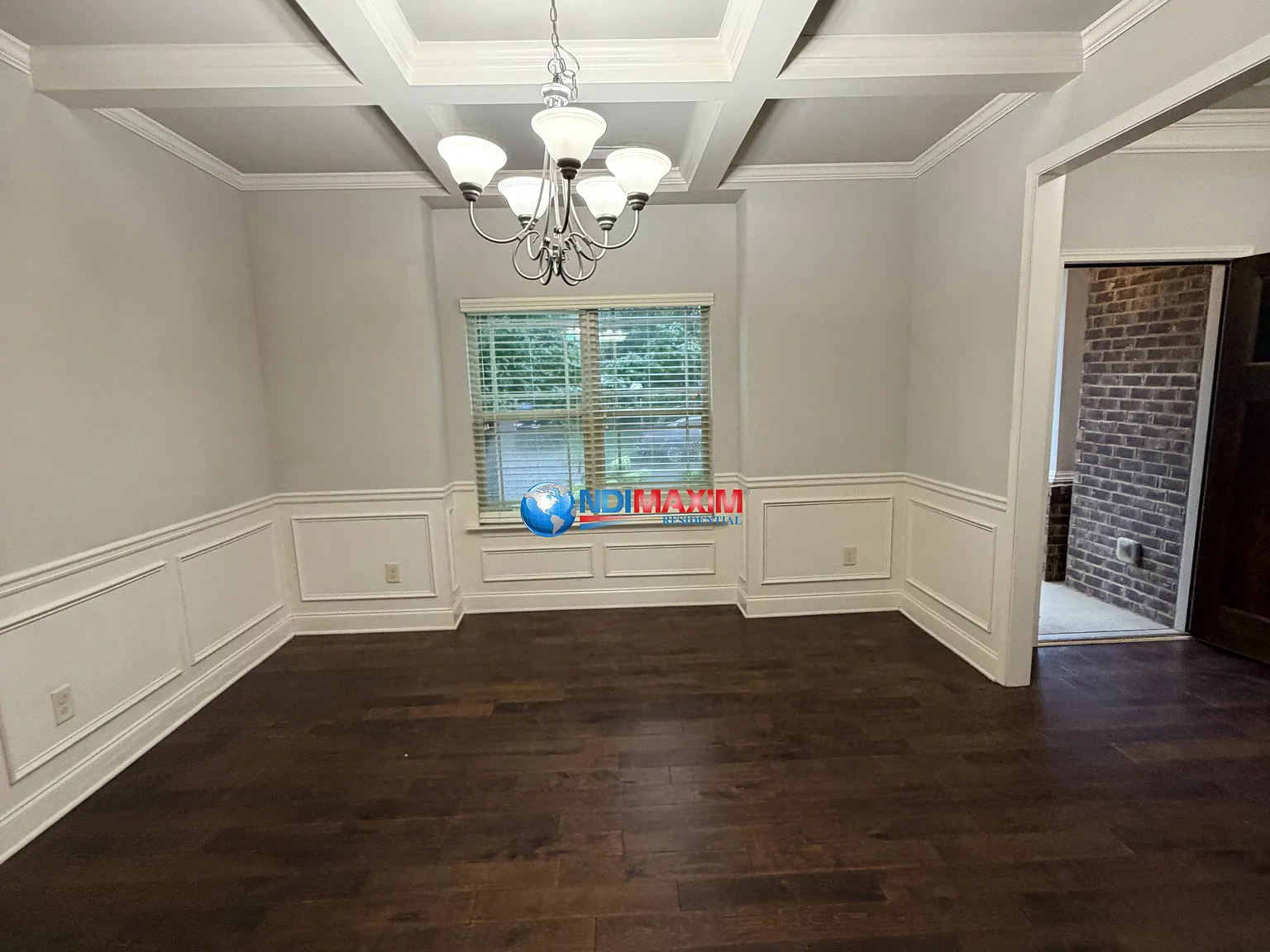 4 bed, 2.5 bath, 2634 sqft, $2,495 — Photo 2
