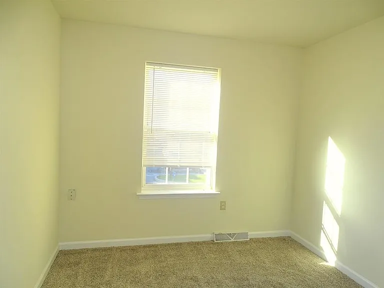 104 Park Place Cir — Photo 18