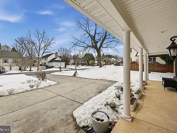 5th image of 705 Treys Dr