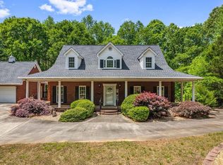 1136 Cole Lake Rd, Dallas, GA 30157