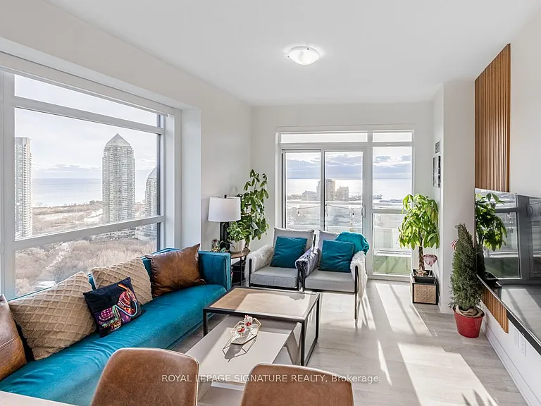 251 Manitoba St #2704 — Photo 5