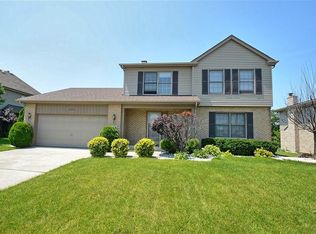 8204 Rutherford Dr, Woodridge, IL 60517