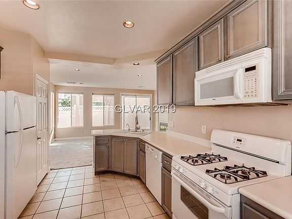 4th image of 5991 Shining Light Ave