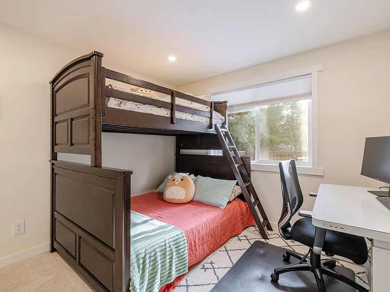 2352 NW Marken Pl — Photo 32
