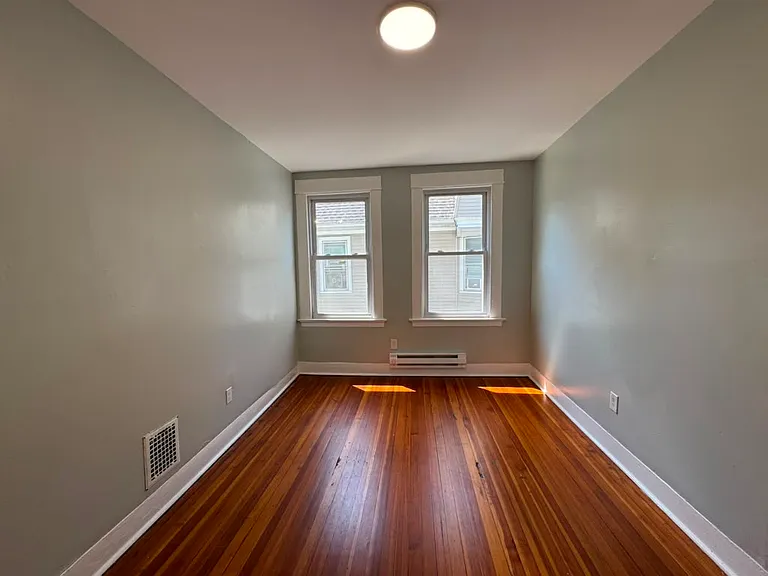 31 Blake St #2 — Photo 2
