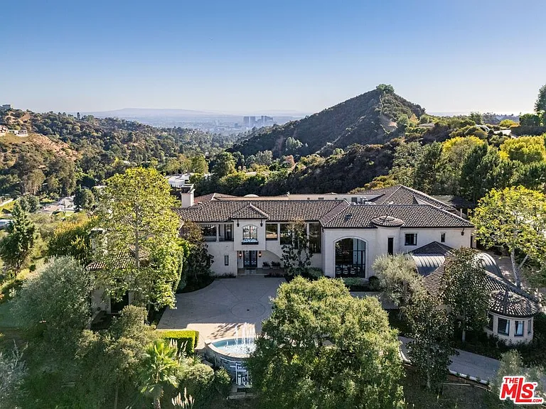 8 Beverly Ridge Ter — Photo 65