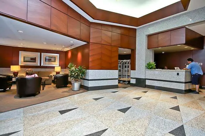 440 N Wabash Ave — Photo 19