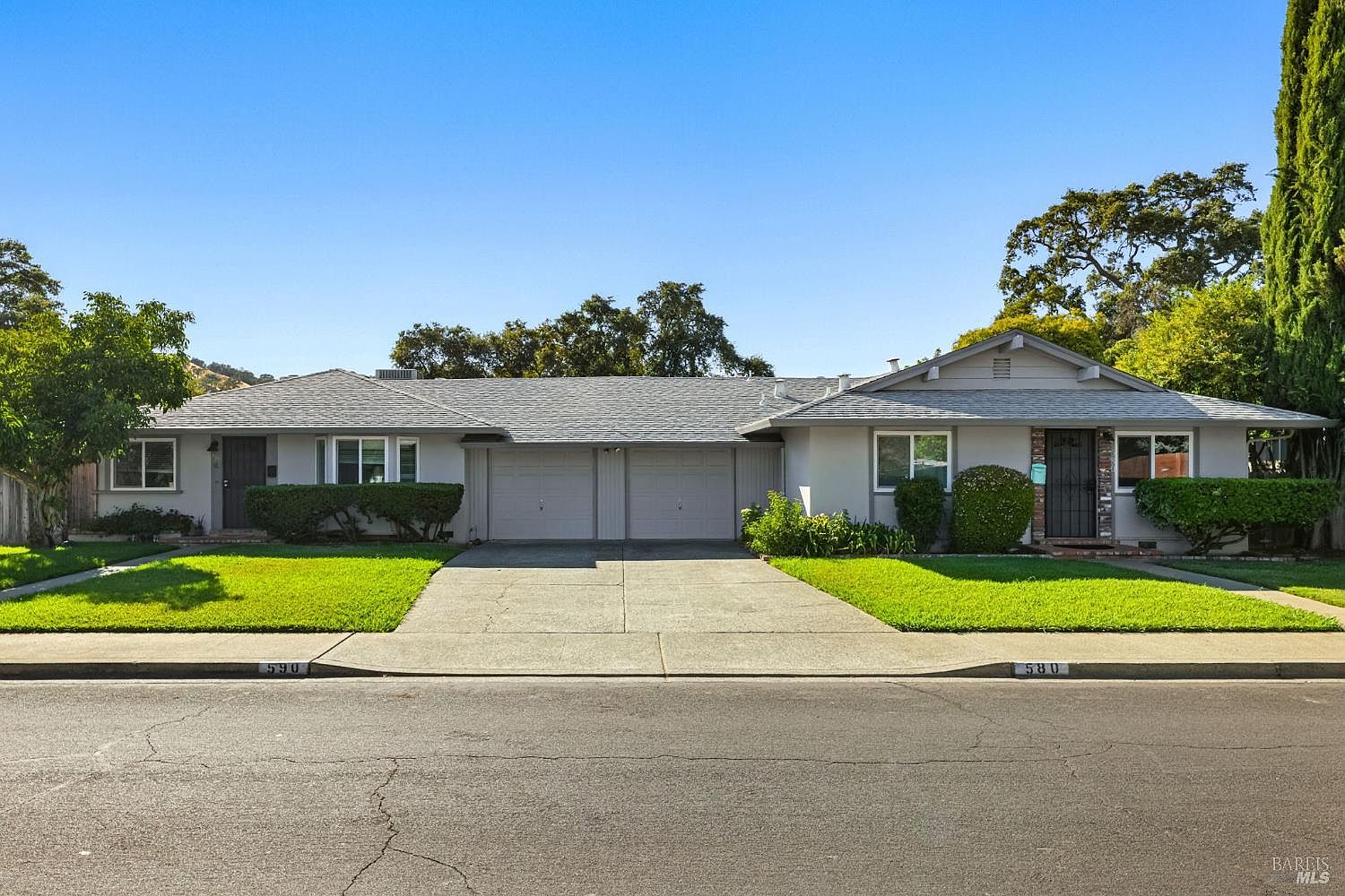 580 - 590 Edgewood Drive, Vacaville, CA 95688 | Zillow