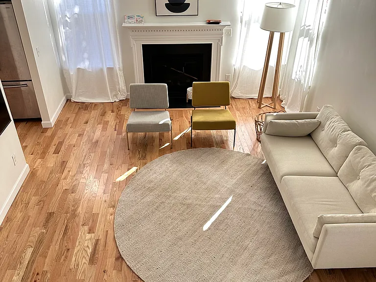 1820 Pear Tree Ln — Photo 13
