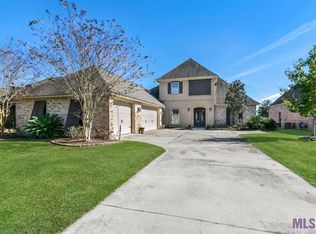 15070 W Lakefront Dr, Gonzales, LA 70737
