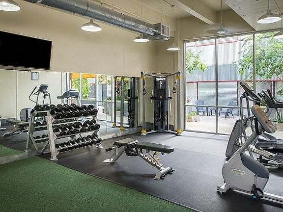 5th image of 317 Lexington Ave #1668706