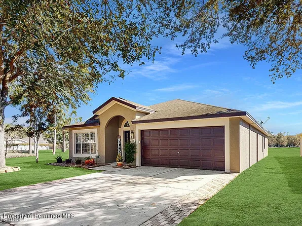 650 Painted Leaf Dr, Brooksville, FL 34604