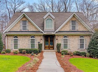 5045 Haystack Hill Rd, Winston Salem, NC 27106