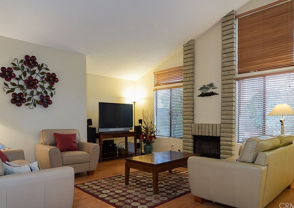 1st image of 2061 W Redlands Blvd APT 10