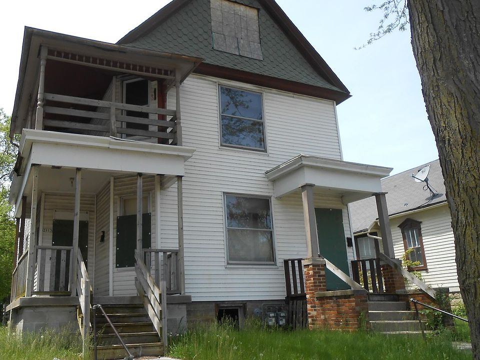 1st image of 2913 N 4th St #2915