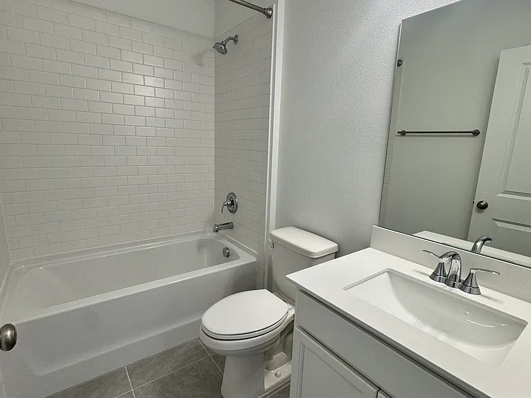 8042 SW Highway 484 — Photo 20