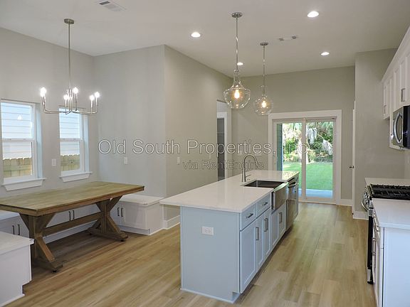 4th image of 706 N F St #A